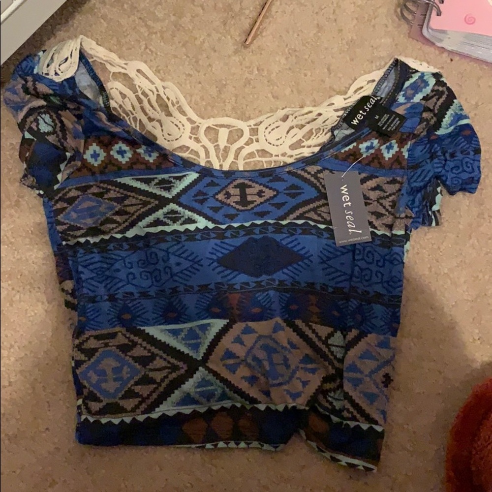 Wet seal (NWT) blue crop top
